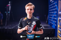 【名场面】VIT.ceNder雷兹双飞三杀，提前锁定年度最佳操作。